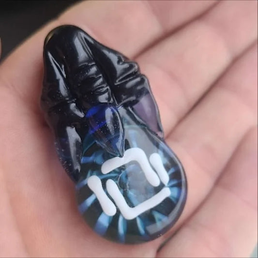 Zenerith's Claw Pendant